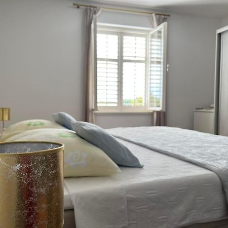Old Town Rooms Раб Экстерьер фото