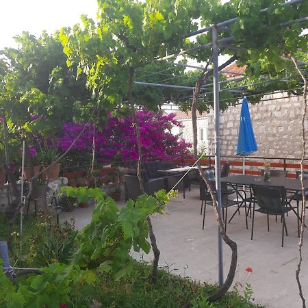 Old Town Rooms Раб Экстерьер фото