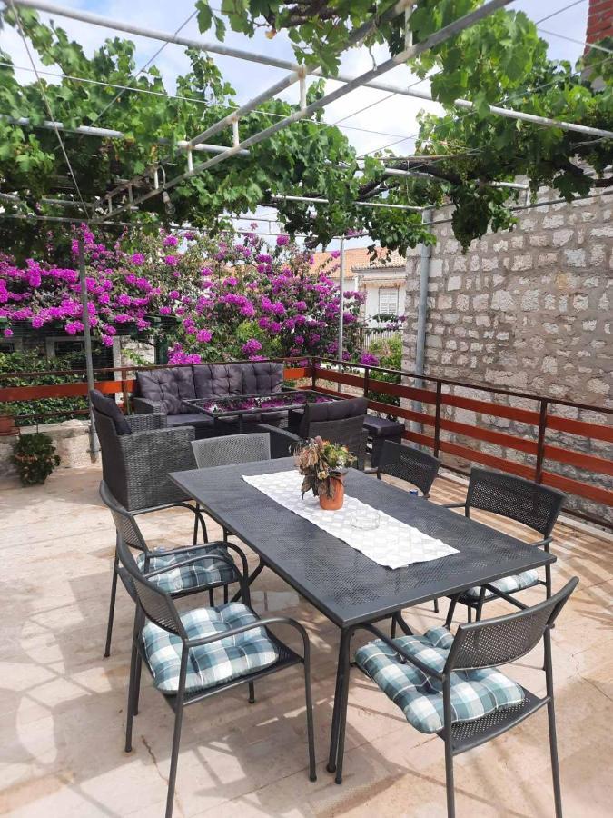 Old Town Rooms Раб Экстерьер фото
